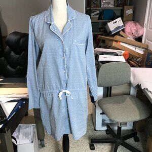 Women's Victoria's Secret Lt Blue Sleepshirt Size M